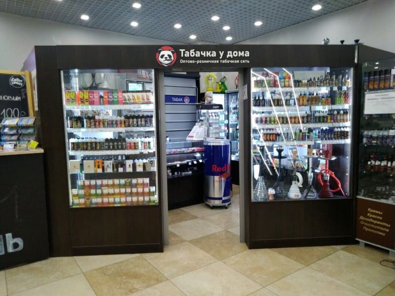 Магазин табачка у дома в лайфстайл центре Студенец